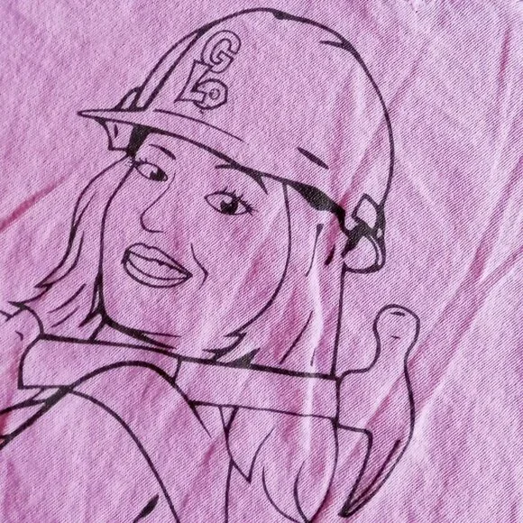 So Cute! Pink & Brown GirlyLock Female Carpenter Graphic Short Sleeve Tee NWOT - Picture 12 of 14
